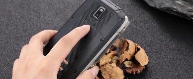 Ударопрочный смартфон